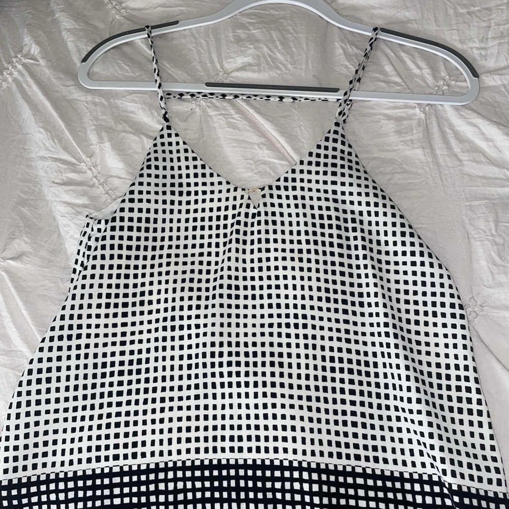 A business casual/casual tank top.